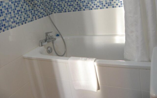 Aquitain Hotel