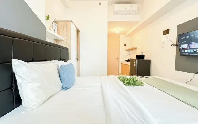 Soft Industrial Look Studio At Tokyo Riverside Pik 2 Apartment