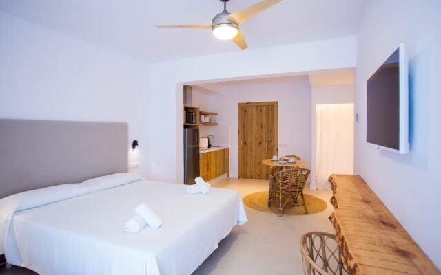 Sa Cala Suites