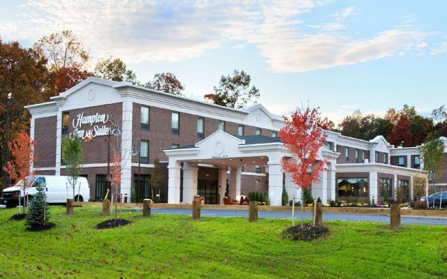 Hampton Inn & Suites Hartford/Farmington