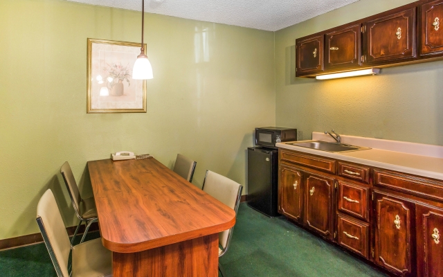 Rodeway Inn & Suites Smyrna