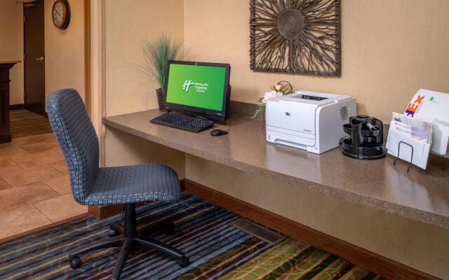 Holiday Inn Express Charleston-Kanawha City, an IHG Hotel