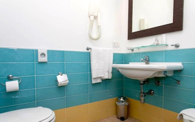 Курортный отель Club Esse Sunbeach