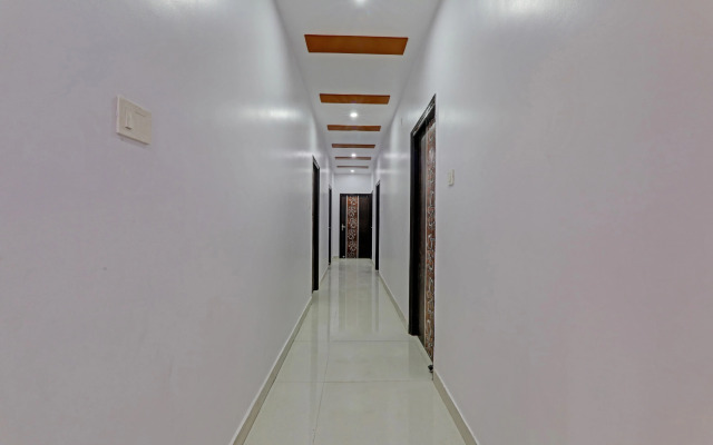 Capital O 85097 Hotel KPR Inn