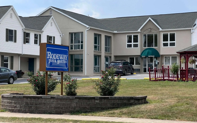 Rodeway Inn & Suites