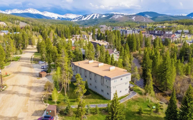 Riverside Condo in Downtown Winter Park!