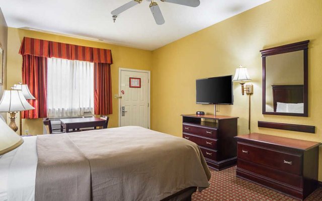Berkshire Inn and Suites