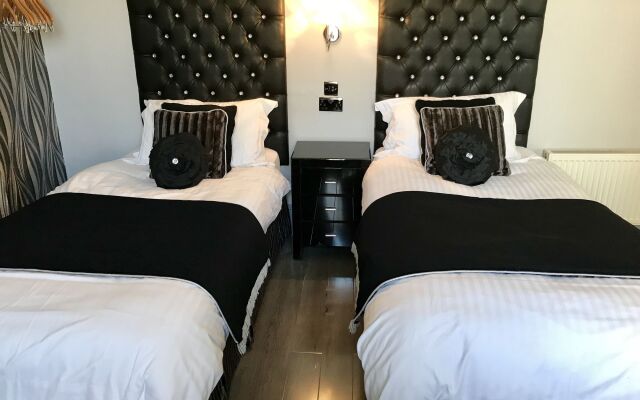 Canterbury Lodge