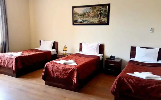 Calista Hotel