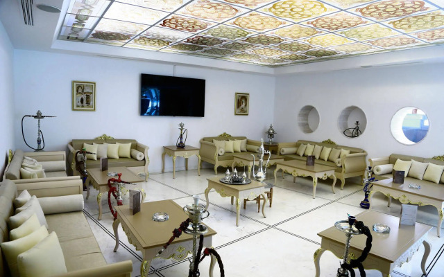 The Penthouse Suites Hotel