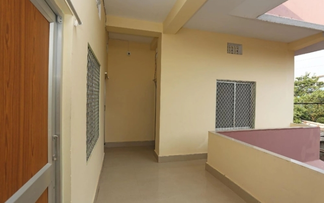 Goroomgo Somnath Rest House Puri - Near Sea Beach