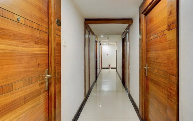 Super Townhouse Arcot Road