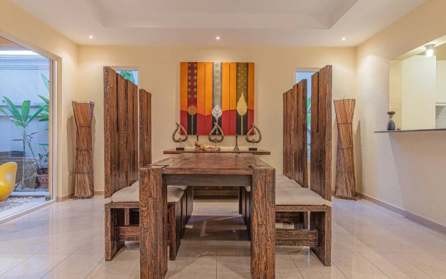 Tropical Luxury 4BR Pool Villa w Game Area