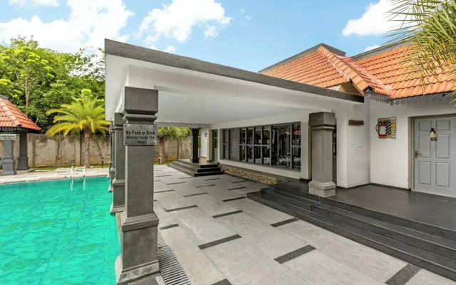 Sterling Hibis Vellore