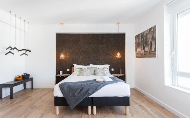 Lisbon Airport Suites