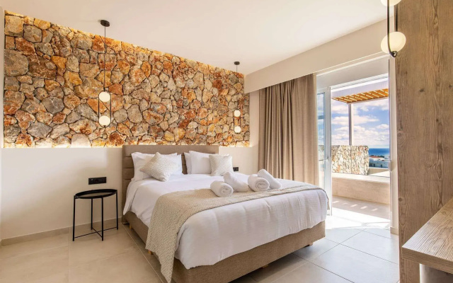 Venezia Luxury Living