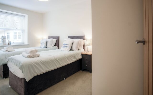 Dolphin - 2 Bedroom Apartment - Saundersfoot