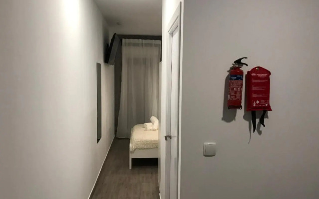 Pequeño Alojamiento con Mini Piscina - NO climatizada