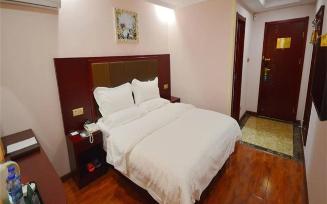 GreenTree Inn Jiangsu Nanjing Olympic Sports Center Express Hotel