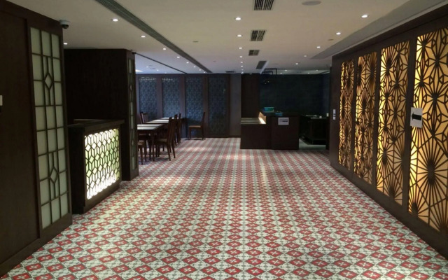 Largos Hotel