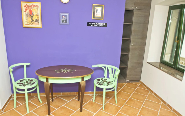 Jerry & Oli's Apartments