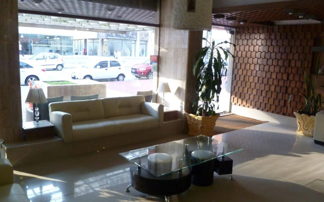 Shelton Hotel