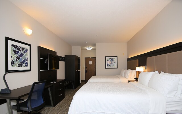 Holiday Inn Express & Suites Ashland, an IHG Hotel