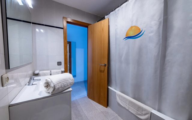 Apartamentos Isla del Sol Aparthotel