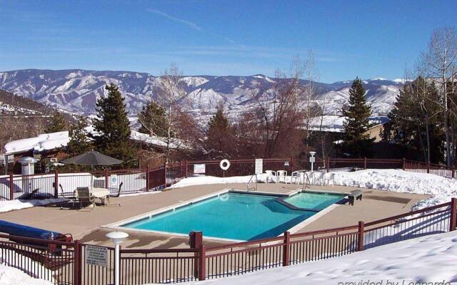 Snowmass Inn