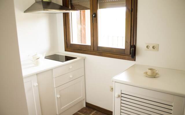 Alojamientos Victoria S.L.