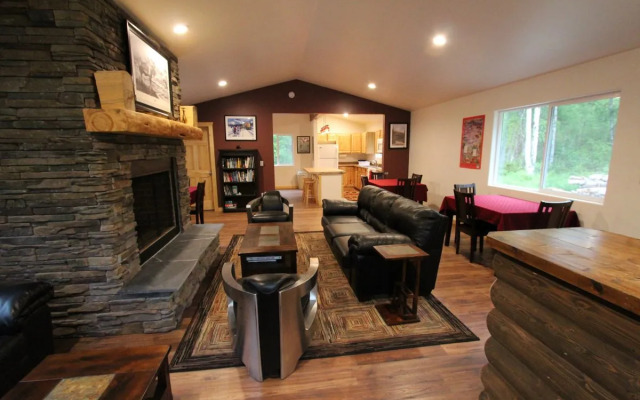 Talkeetna Wilderness Lodge and Cabin Rentals