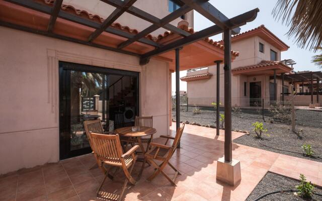 Home2book Casa Tara Kutir