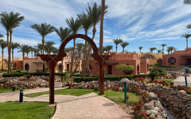 Nubian Island, Families and Couples only