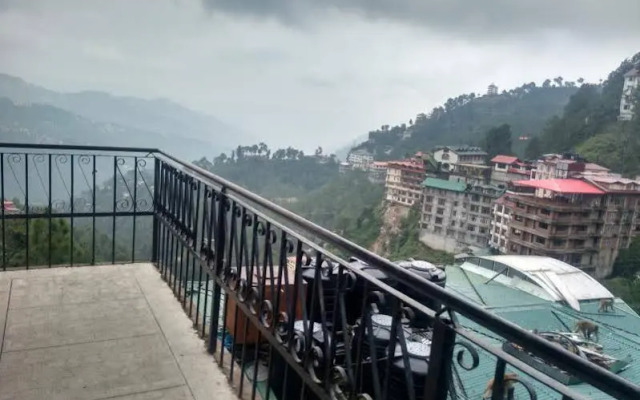 Hotel Hari Palace
