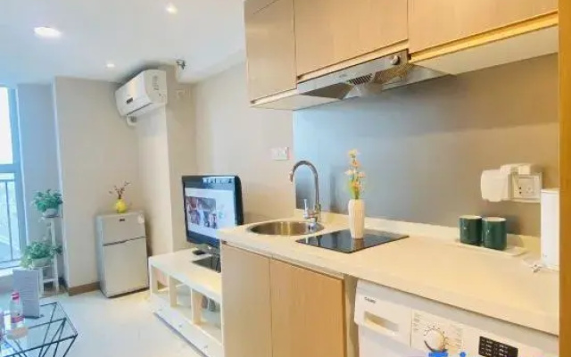Ningbo Yujian Apartment (International Convention and Exhibition Center)