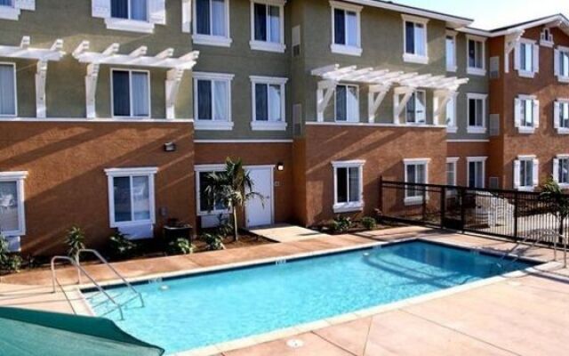 GrandStay Residential Suites Oxnard