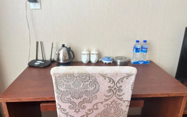 Yuxi Jiangnan Hotel (High-speed Railway Station)