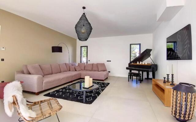Villa de prestige 10 personnes à Eyragues