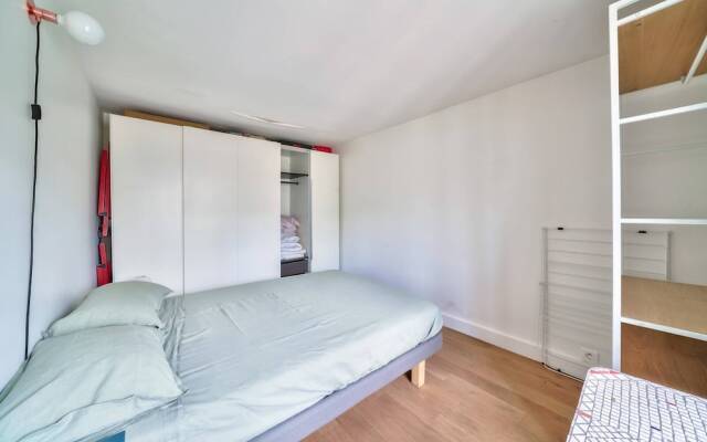 Charming 2 Room Apartment - Paris