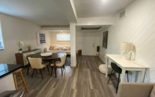 Pool Parking 2 Bedroom Retreat Sleeps 5