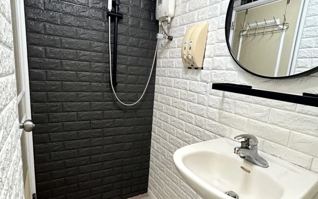 Ximen Triple Tiger Hostel