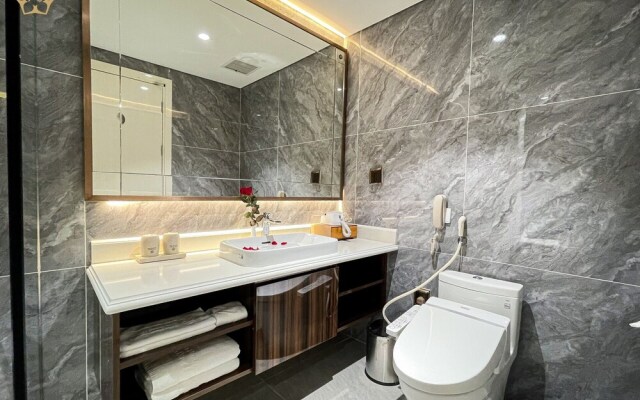 Cua Dong Luxury Hotel