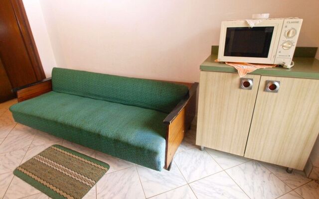 Apartment 1057