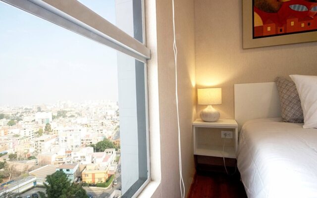 Ur Place Rentals - Modern 3bdrm, Swimming Pool And Gym