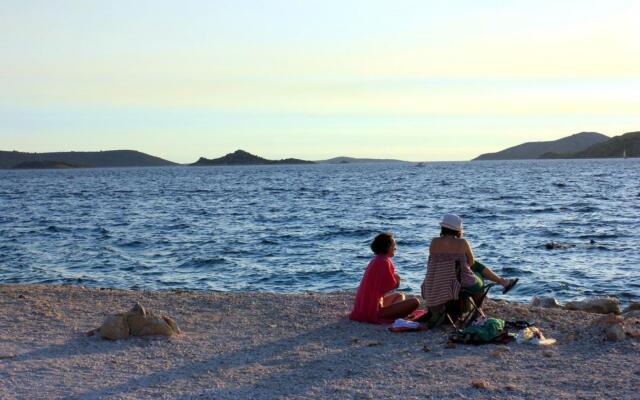 Rina - 200 m from beach - A1(6)