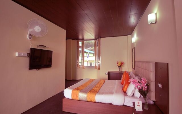 OYO 8701 Hotel Silk Route Residency