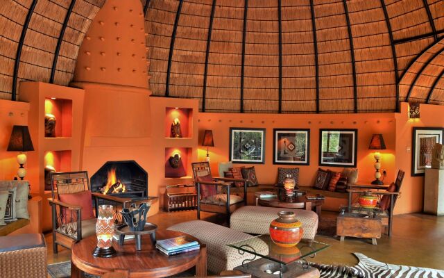 Hoyo Hoyo Safari Lodge