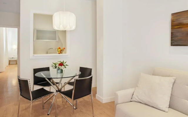 Metropolis Sevilla Apartaments