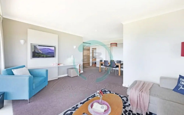 ZEN88 ESPLANADE - 3BR Luxury Suite Apt