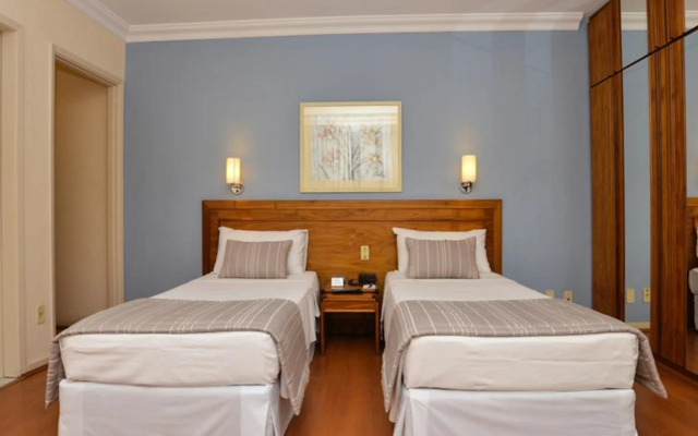 Regency Park Hotel